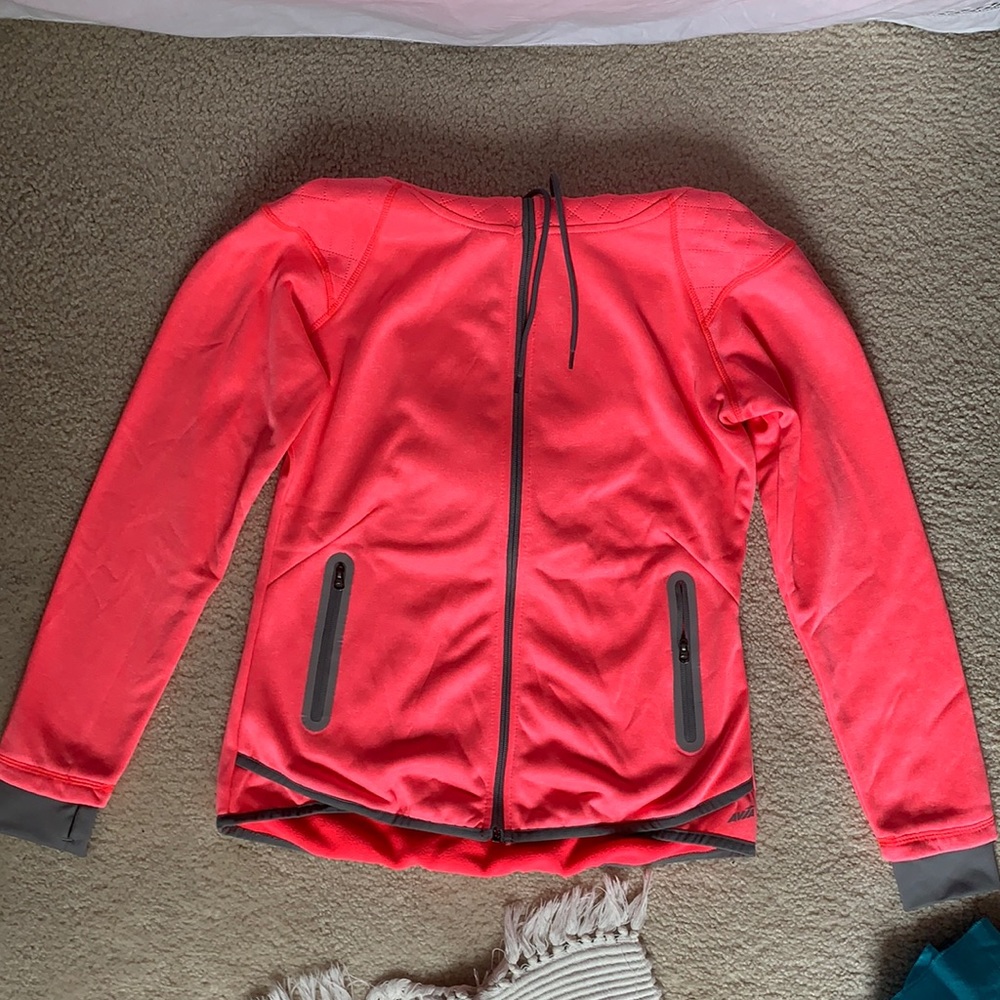 COPY - Women’s Medium Zip-Up jacket